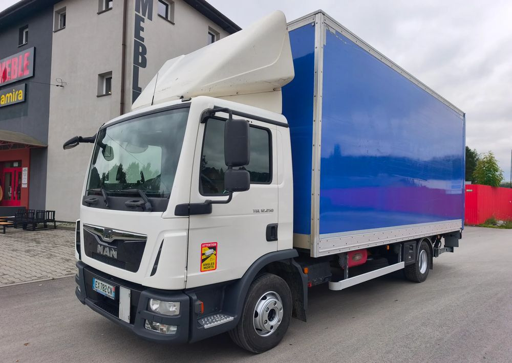 MAN TGL 12.250 kontener 6,2 , winda - Tovornjak zabojnik: slika 1 MAN TGL 12.250 kontener 6,2 , winda - Tovornjak zabojnik: slika 1