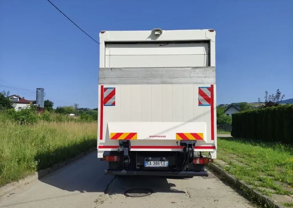 MAN TGM 15.290 kontener , winda - Tovornjak zabojnik: slika 4 MAN TGM 15.290 kontener , winda - Tovornjak zabojnik: slika 4