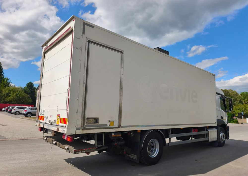 Mercedes-Benz ACTROS 18.360 kontener 18 p , winda - Tovornjak zabojnik: slika 5 Mercedes-Benz ACTROS 18.360 kontener 18 p , winda - Tovornjak zabojnik: slika 5