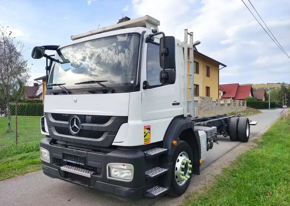 Mercedes-Benz AXOR 1829 rama do zabudowy blokada mostu - Tovornjak-šasija: slika 1 Mercedes-Benz AXOR 1829 rama do zabudowy blokada mostu - Tovornjak-šasija: slika 1