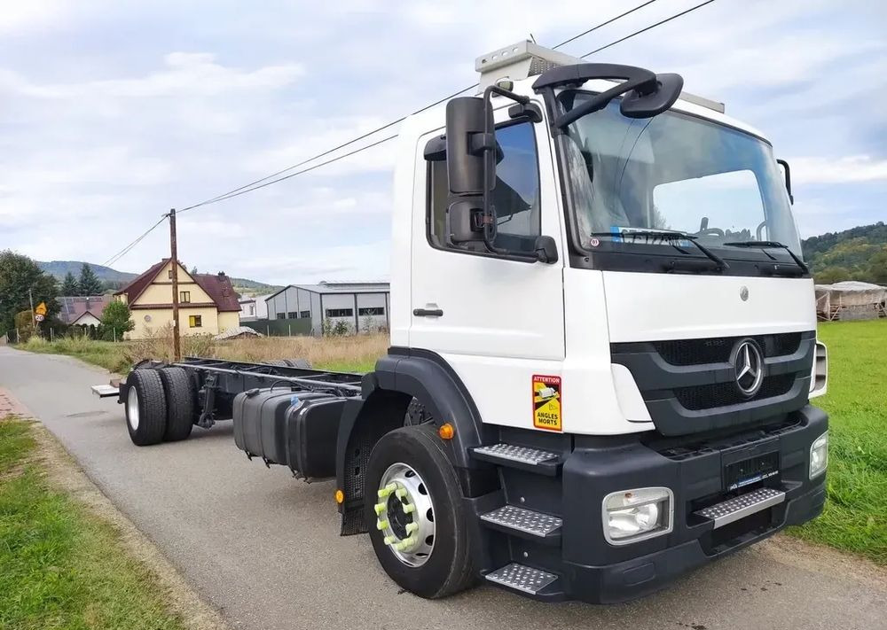 Mercedes-Benz AXOR 1829 rama do zabudowy blokada mostu - Tovornjak-šasija: slika 3 Mercedes-Benz AXOR 1829 rama do zabudowy blokada mostu - Tovornjak-šasija: slika 3