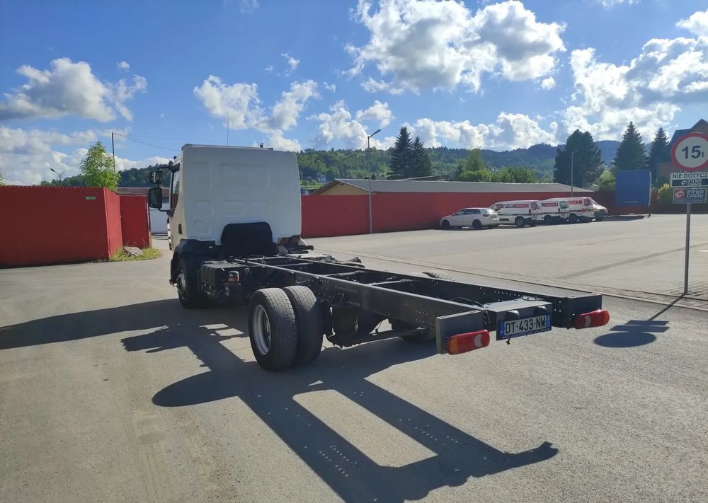Renault Gama D 210 rama do zabudowy poduszka klima - Tovornjak-šasija: slika 3 Renault Gama D 210 rama do zabudowy poduszka klima - Tovornjak-šasija: slika 3