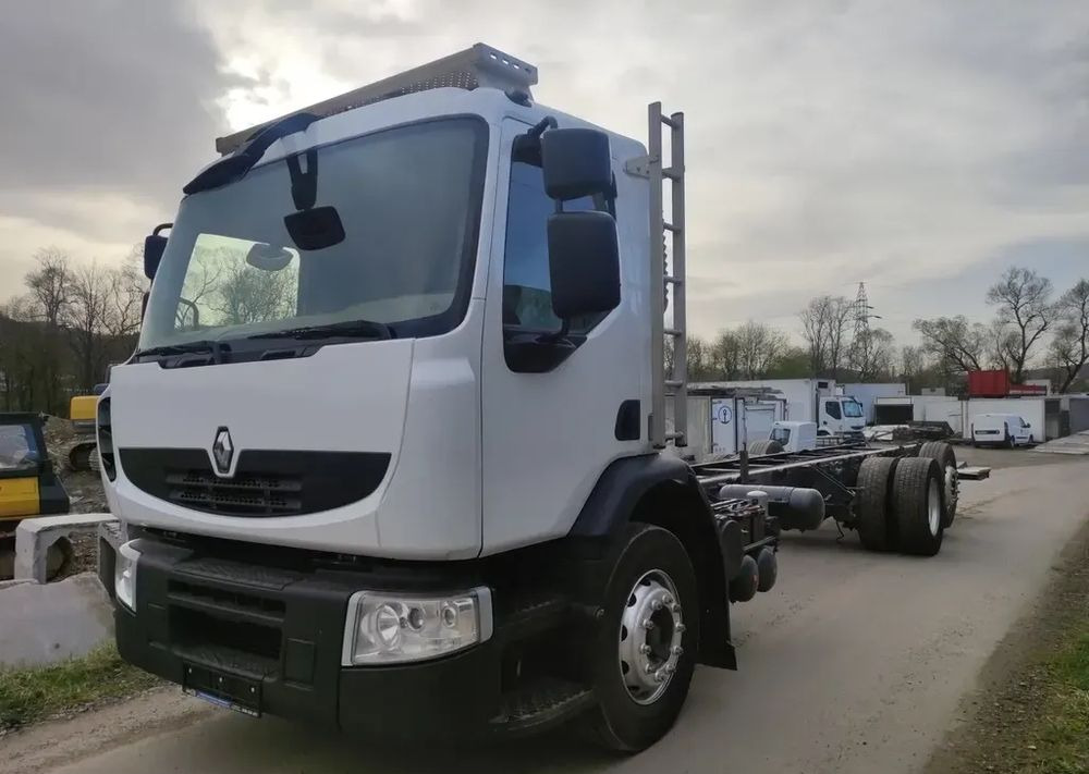 Renault Premium 26.380 Dxi 6x2 rama do zabudowy - Tovornjak-šasija: slika 2 Renault Premium 26.380 Dxi 6x2 rama do zabudowy - Tovornjak-šasija: slika 2