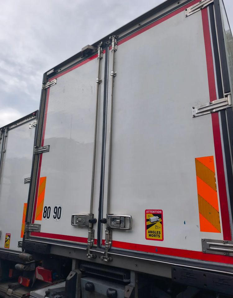 Scania P 280 chłodnia izoterma 22 palet poduszka - Tovornjak hladilnik: slika 5 Scania P 280 chłodnia izoterma 22 palet poduszka - Tovornjak hladilnik: slika 5