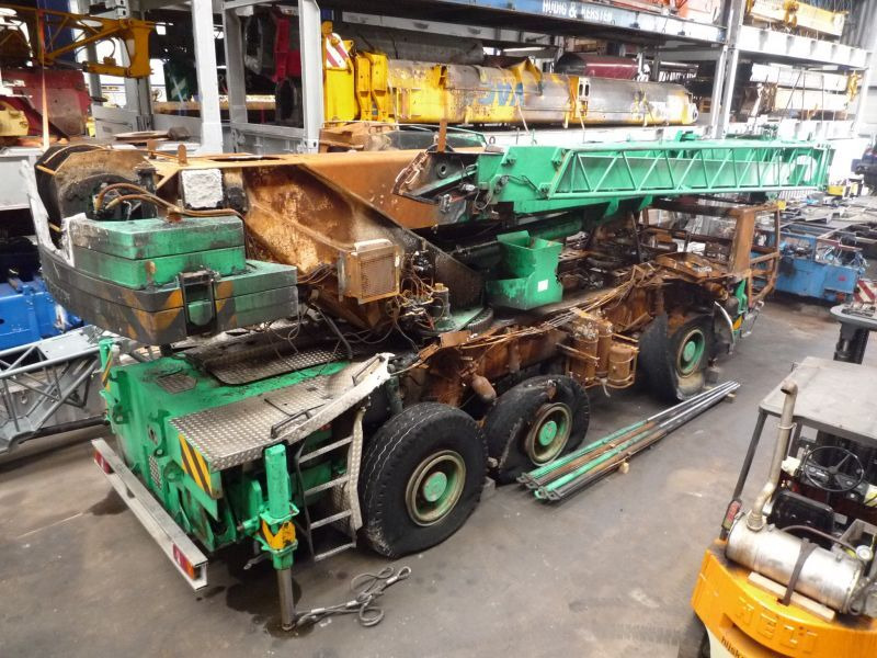 Tadano Faun ATF 60-3 for parts - Avtodvigalo: slika 2 Tadano Faun ATF 60-3 for parts - Avtodvigalo: slika 2