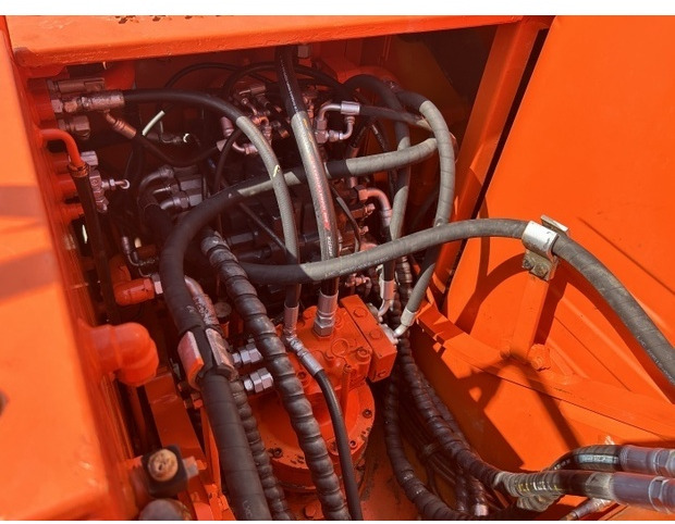 Bager goseničar 2022 Doosan DX150: slika 10