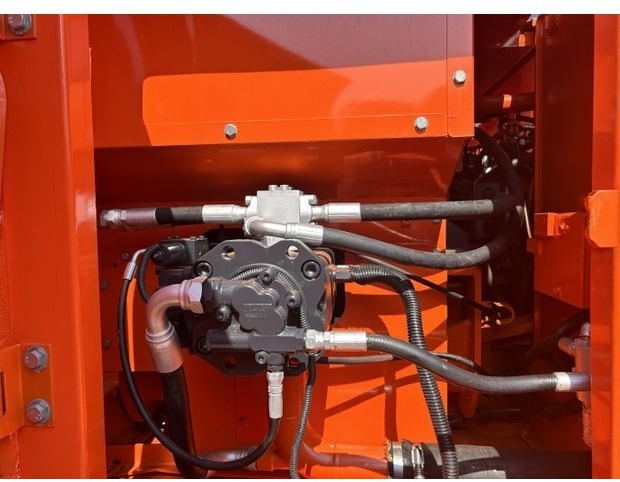 2022 Doosan DX150 - Bager goseničar: slika 3 2022 Doosan DX150 - Bager goseničar: slika 3
