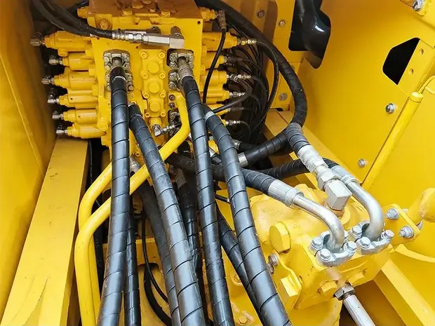 2022 Komatsu PC240 - Bager goseničar: slika 4 2022 Komatsu PC240 - Bager goseničar: slika 4