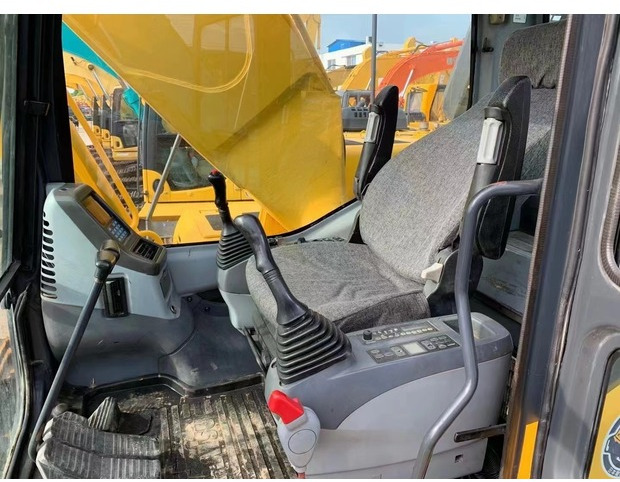 2023 Komatsu PC270 - Bager goseničar: slika 5 2023 Komatsu PC270 - Bager goseničar: slika 5