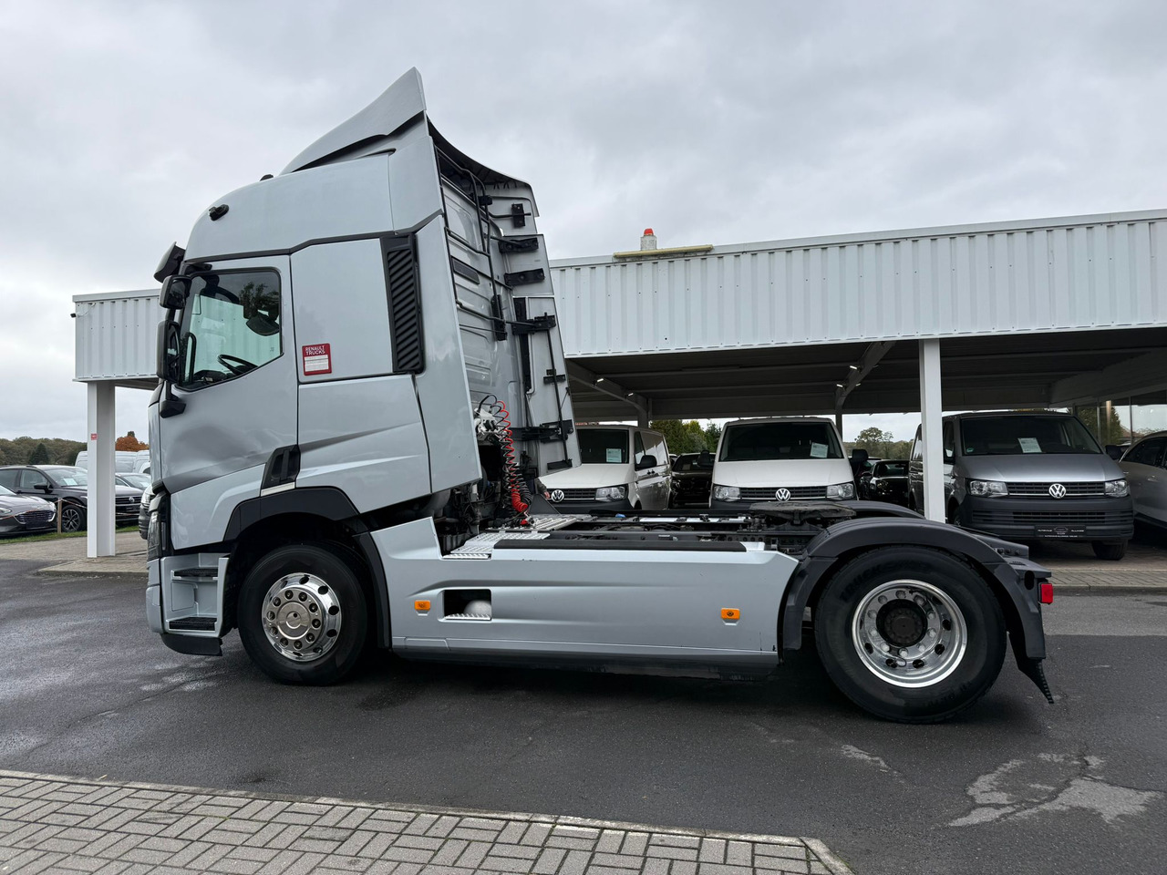 RENAULT T - Vlačilec: slika 4 RENAULT T - Vlačilec: slika 4