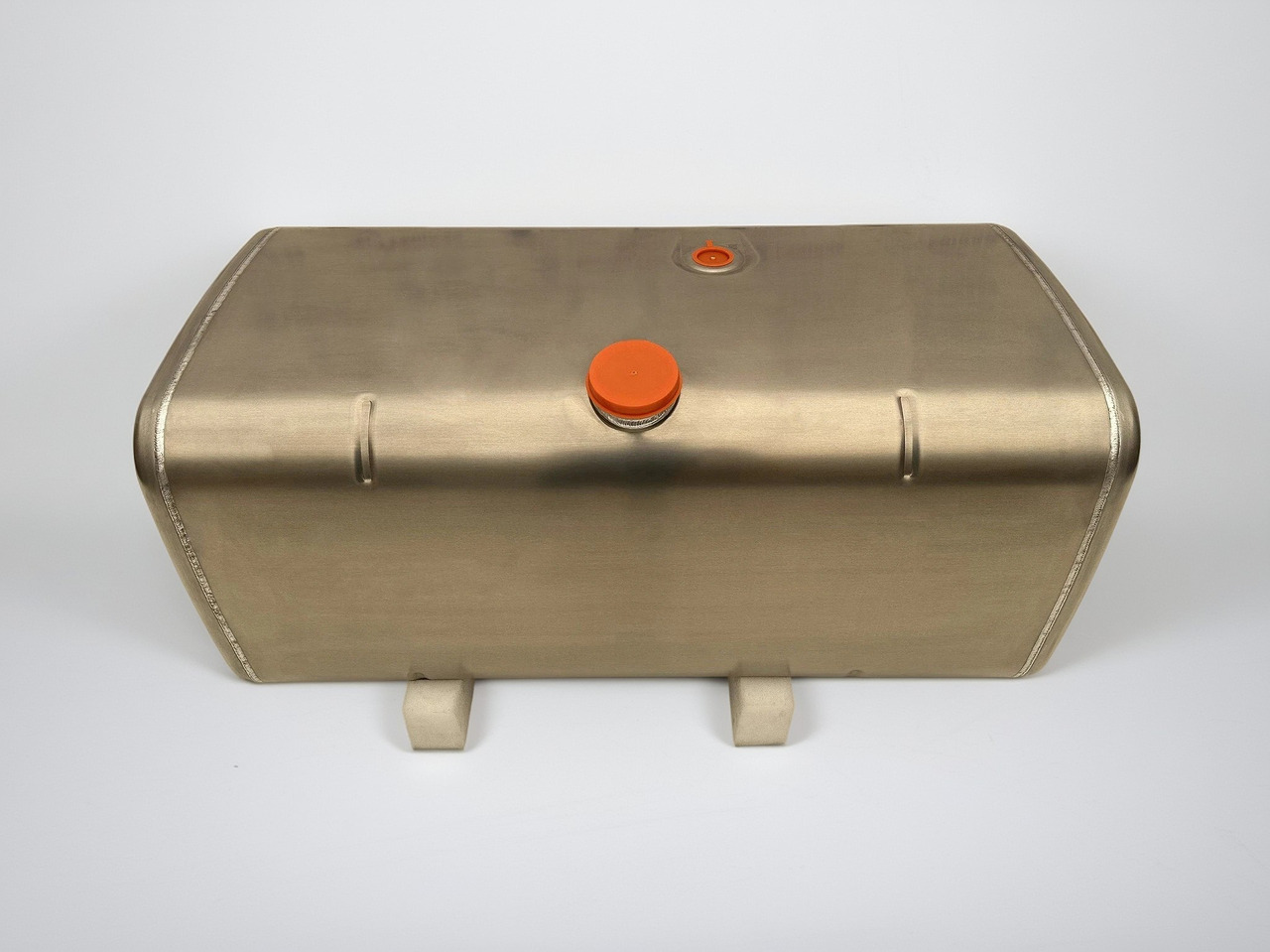 MERCEDES-BENZ - Rezervoar za gorivo: slika 1 MERCEDES-BENZ - Rezervoar za gorivo: slika 1