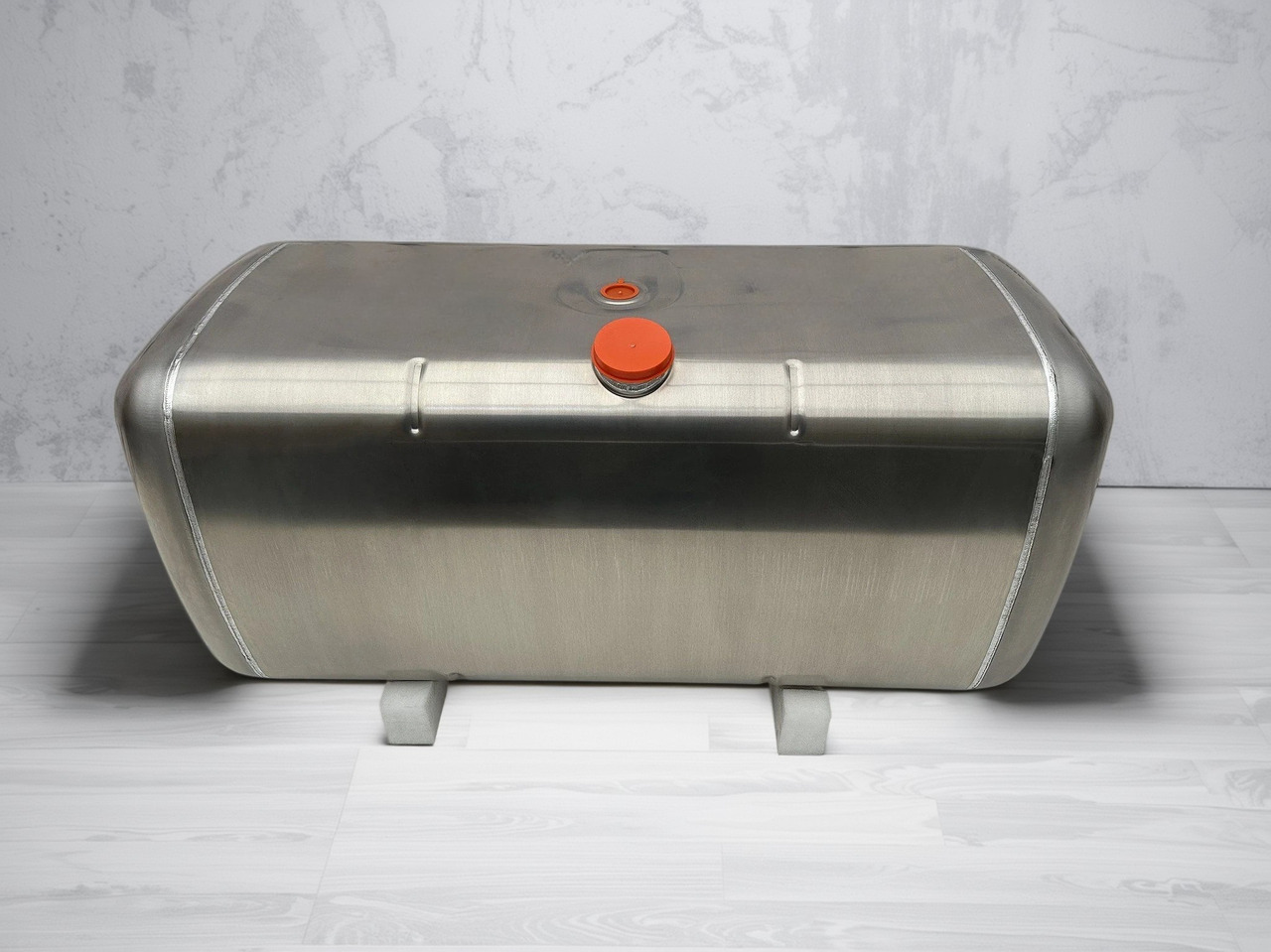 MERCEDES-BENZ - Rezervoar za gorivo: slika 1 MERCEDES-BENZ - Rezervoar za gorivo: slika 1