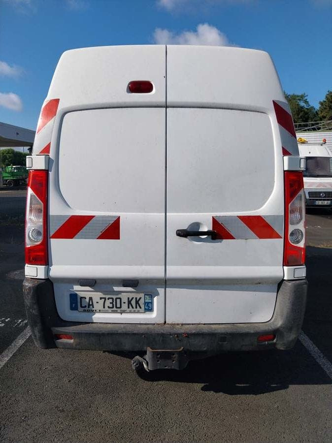 Fiat Scudo. Contrôle technique défavorable pour défaillance - Drugi stroj: slika 2 Fiat Scudo. Contrôle technique défavorable pour défaillance - Drugi stroj: slika 2