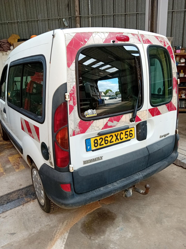 RENAULT KANGOO 1.2 5CV FISCAUX 58ch DIN - Dostavno vozilo z dvojno kabino: slika 1 RENAULT KANGOO 1.2 5CV FISCAUX 58ch DIN - Dostavno vozilo z dvojno kabino: slika 1