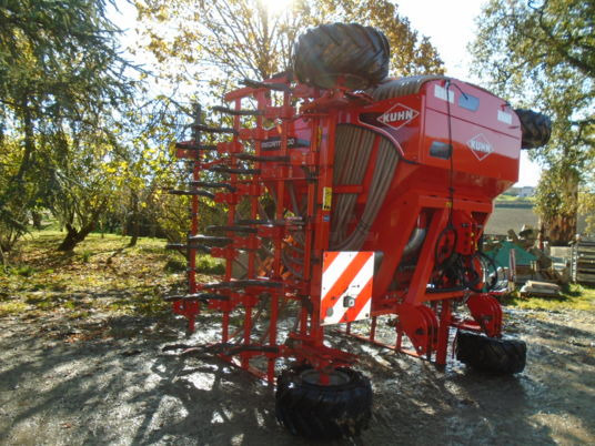 Kuhn MEGANT 500 - Sejalni kombajn: slika 3 Kuhn MEGANT 500 - Sejalni kombajn: slika 3