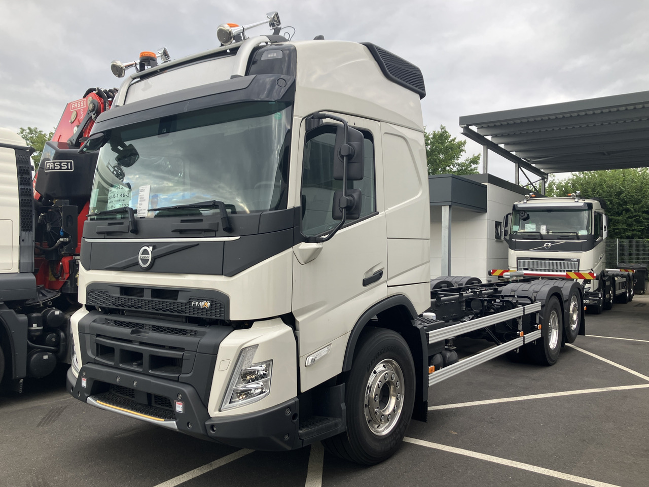 VOLVO FMX 540 6x2 Globetrotter Chassis - Tovornjak-šasija: slika 1 VOLVO FMX 540 6x2 Globetrotter Chassis - Tovornjak-šasija: slika 1