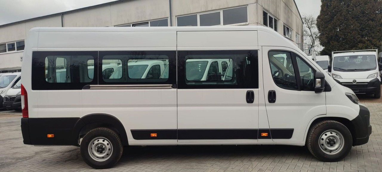 Opel Movano Vollverglast L4H2 verstärkt 2.2 BlueHDI - Minibus, Potniški kombi: slika 3 Opel Movano Vollverglast L4H2 verstärkt 2.2 BlueHDI - Minibus, Potniški kombi: slika 3