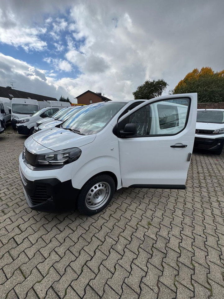 Opel Vivaro Flexspace - Furgon: slika 3 Opel Vivaro Flexspace - Furgon: slika 3