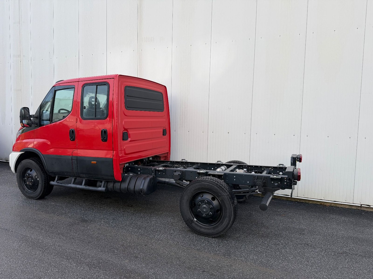 Iveco DAILY 70S18H WX 4x4 - Tovornjak-šasija: slika 4 Iveco DAILY 70S18H WX 4x4 - Tovornjak-šasija: slika 4