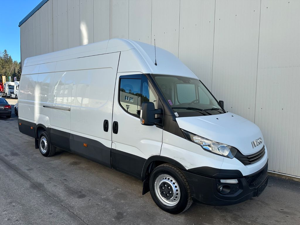 Iveco Daily 35S14 MAXI L4H3 HiMatic Iveco Daily 35S14 MAXI L4H3 HiMatic - Furgon: slika 2 Iveco Daily 35S14 MAXI L4H3 HiMatic Iveco Daily 35S14 MAXI L4H3 HiMatic - Furgon: slika 2