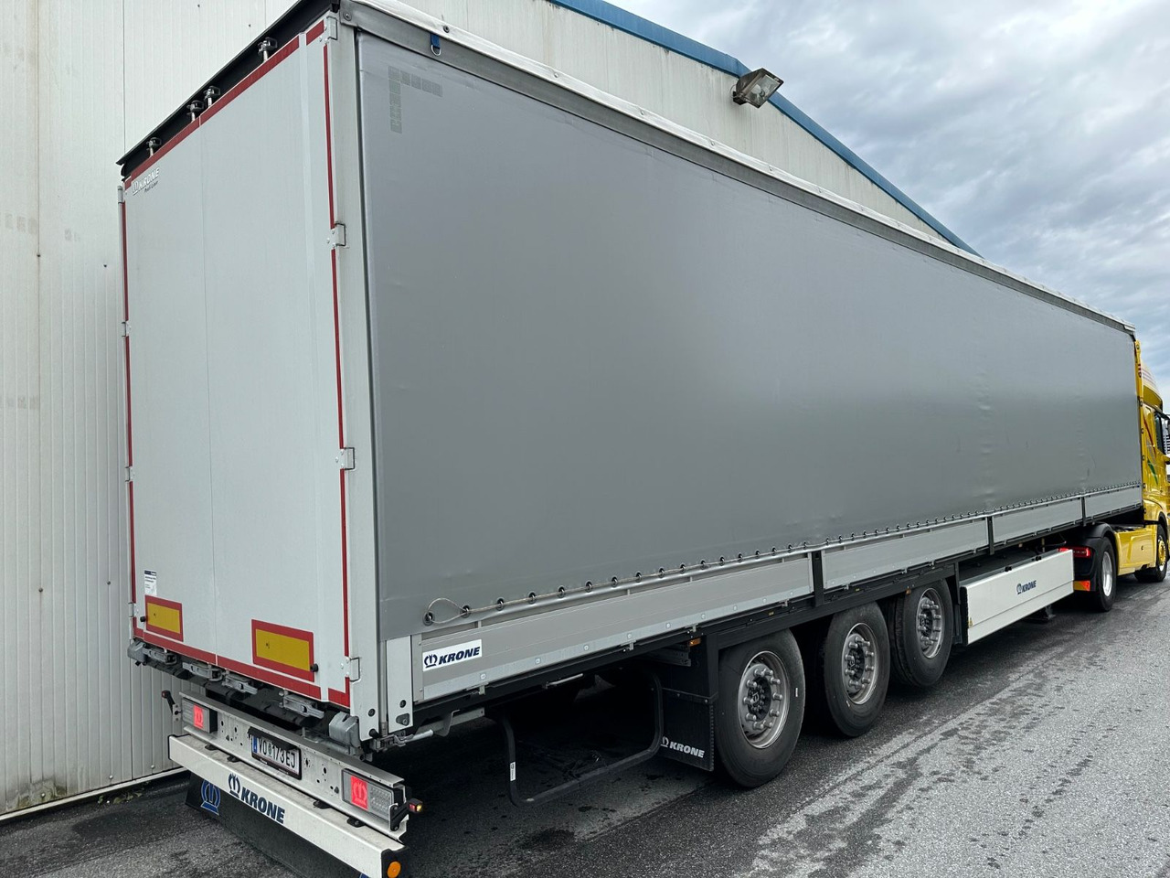 Krone SD 27 Bordwand Pal-K.asten Lift XL-Code - Polprikolica s ponjavo: slika 3 Krone SD 27 Bordwand Pal-K.asten Lift XL-Code - Polprikolica s ponjavo: slika 3