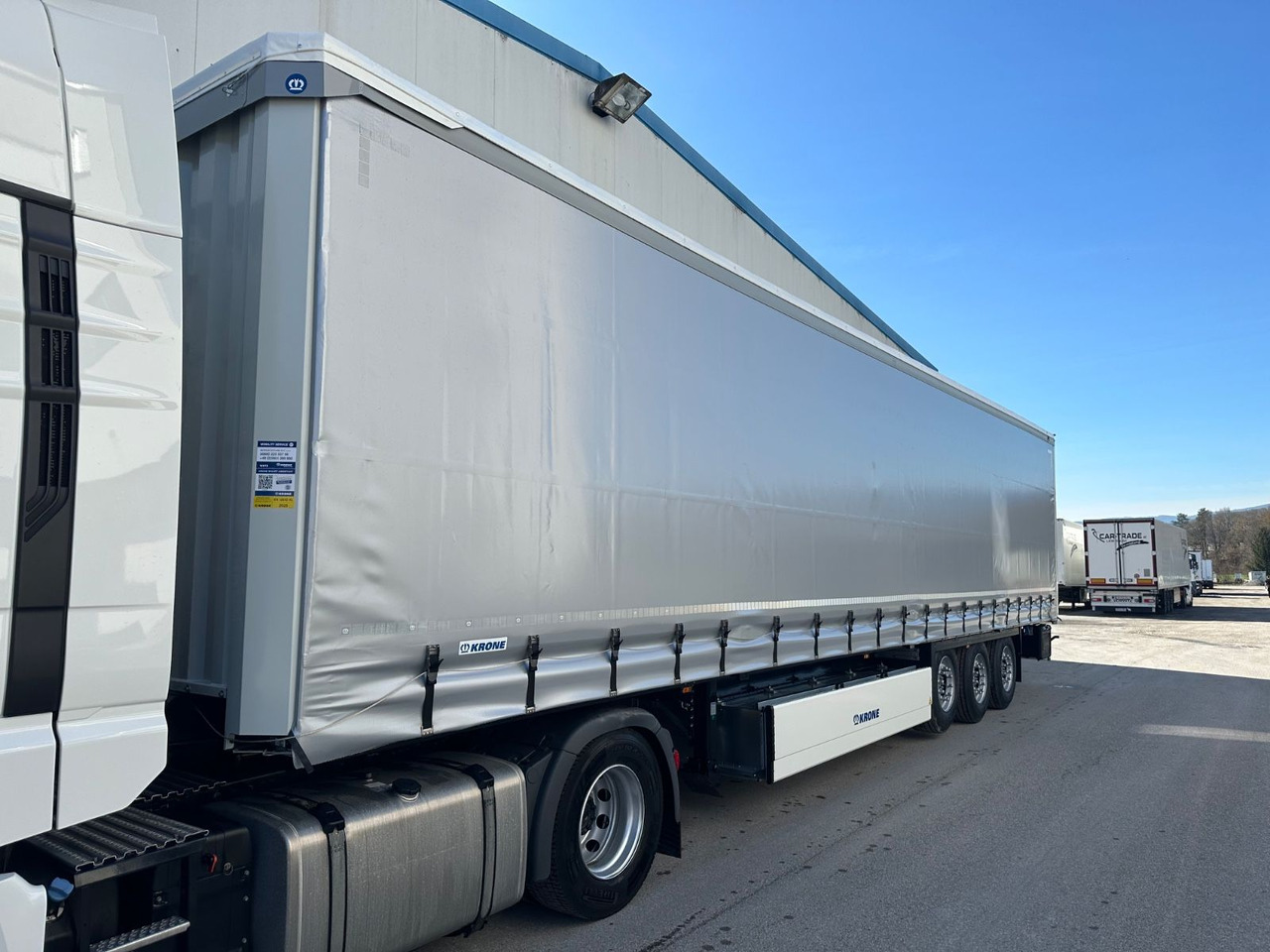 Krone SDP27 Lift/Pal-Kast/Alulatten Krone SDP27 Lift/Pal-Kast/Alulatten 5STK - Polprikolica s ponjavo: slika 1 Krone SDP27 Lift/Pal-Kast/Alulatten Krone SDP27 Lift/Pal-Kast/Alulatten 5STK - Polprikolica s ponjavo: slika 1