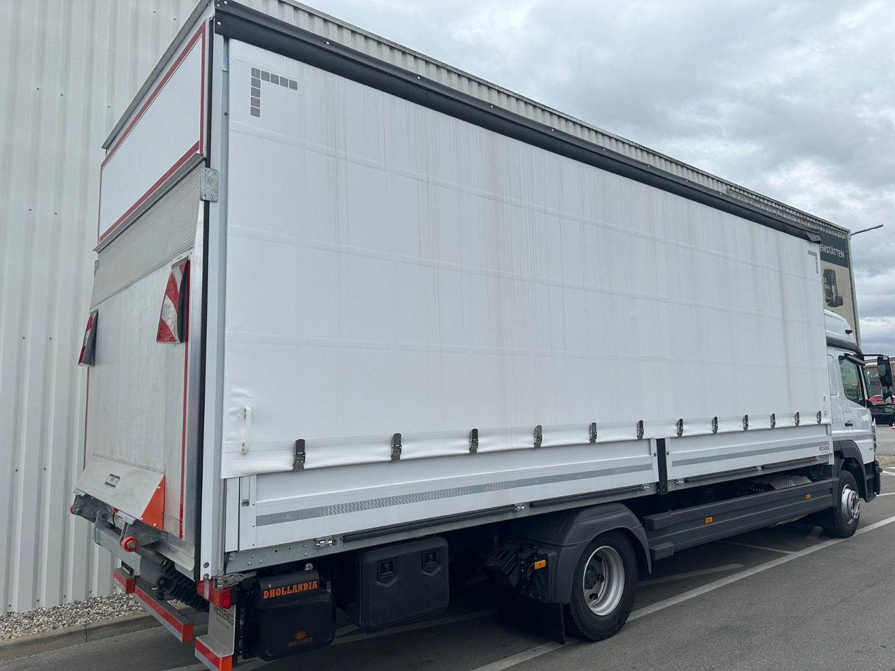 Mercedes-Benz Atego 1524 BigSpace LBW Navi/Kamera Mercedes-Benz Atego 1524 BigSpace LBW Navi/Kamera - Tovornjak s ponjavo: slika 3 Mercedes-Benz Atego 1524 BigSpace LBW Navi/Kamera Mercedes-Benz Atego 1524 BigSpace LBW Navi/Kamera - Tovornjak s ponjavo: slika 3