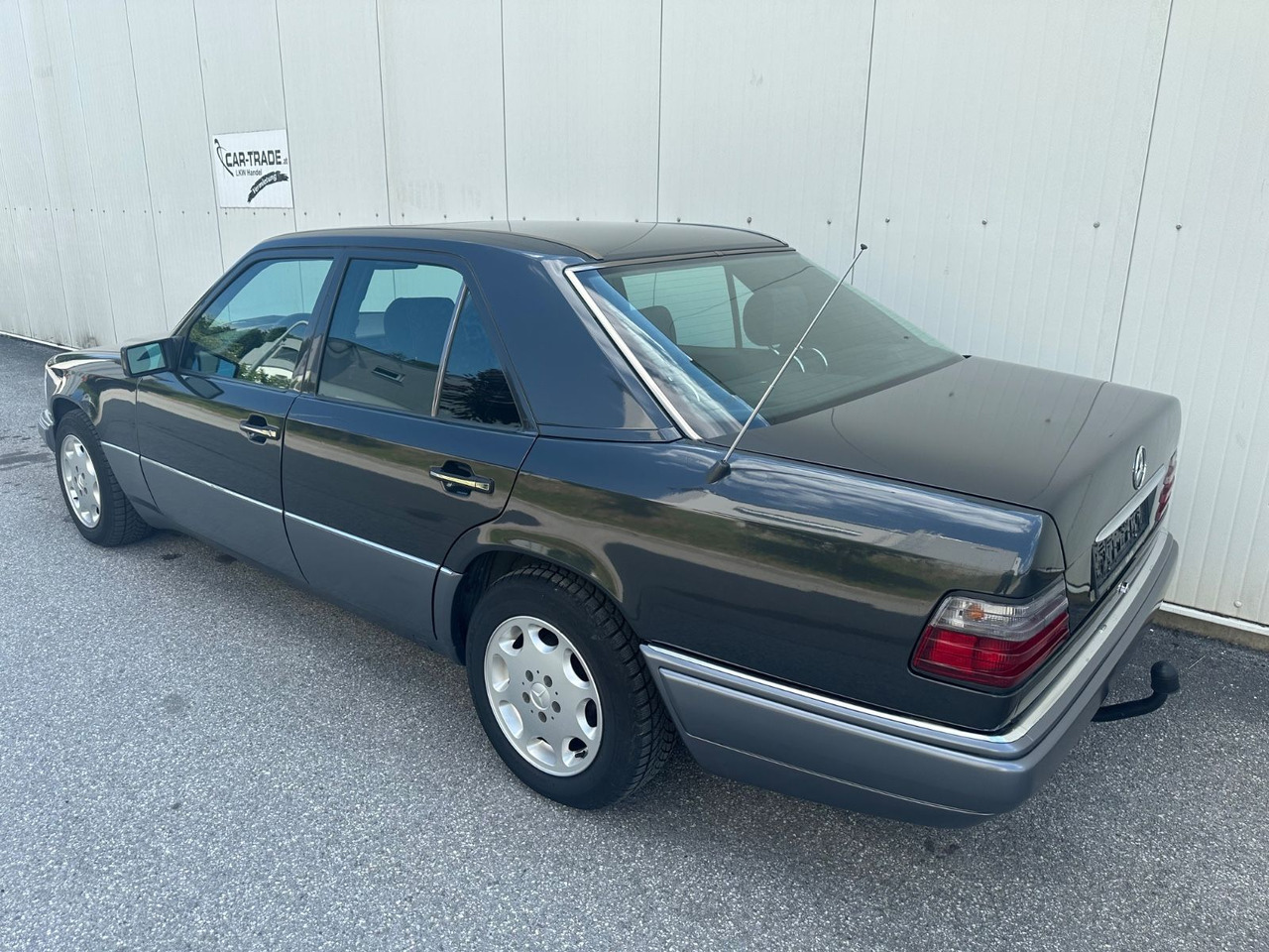 Mercedes-Benz E 250 DIESEL - Limuzina: slika 3 Mercedes-Benz E 250 DIESEL - Limuzina: slika 3