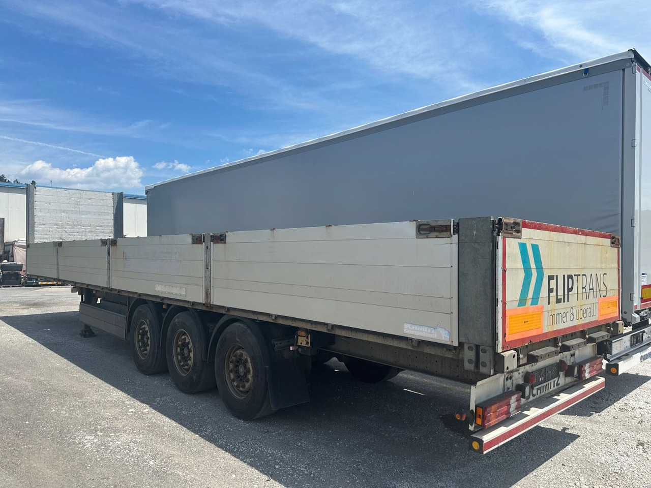 Schmitz Cargobull SCB 24 Bordwand 800 Lift - Polprikolica s kesonom: slika 3 Schmitz Cargobull SCB 24 Bordwand 800 Lift - Polprikolica s kesonom: slika 3