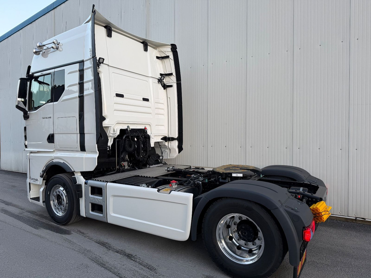 MAN TGX18.540 ALU/LED/2-Hyd - Vlačilec: slika 4 MAN TGX18.540 ALU/LED/2-Hyd - Vlačilec: slika 4