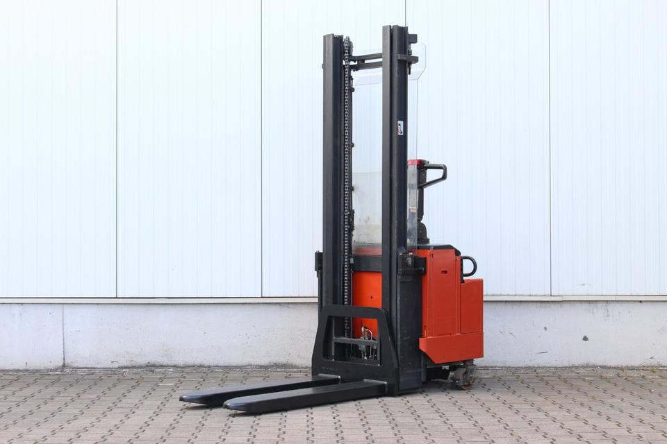 BT LSV1250 - 3400mm - Stroj za zlaganje: slika 2 BT LSV1250 - 3400mm - Stroj za zlaganje: slika 2