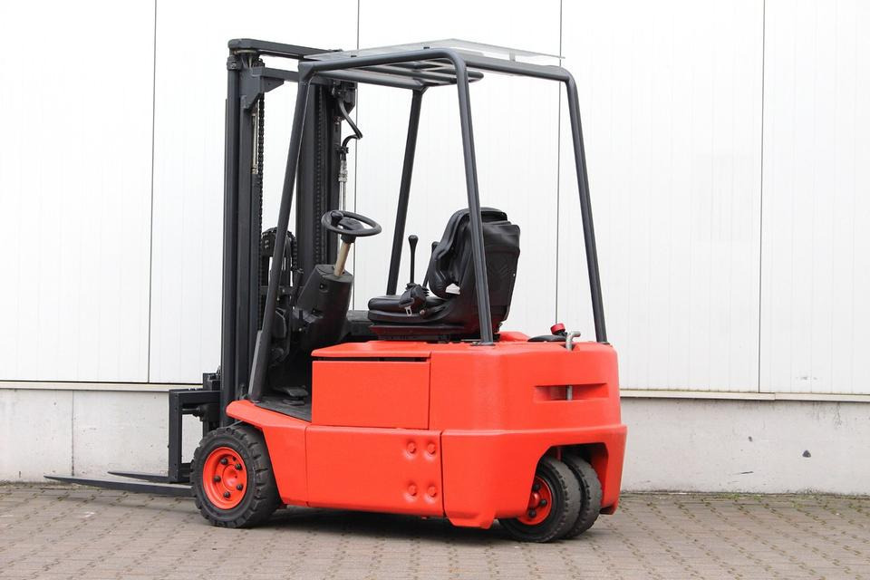 LINDE E15Z-02 Triplex 4,7m - Električni viličar: slika 3 LINDE E15Z-02 Triplex 4,7m - Električni viličar: slika 3