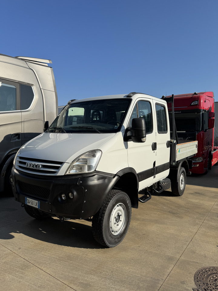 IVECO Daily 4X4 - Dostavno vozilo s kesonom: slika 1 IVECO Daily 4X4 - Dostavno vozilo s kesonom: slika 1
