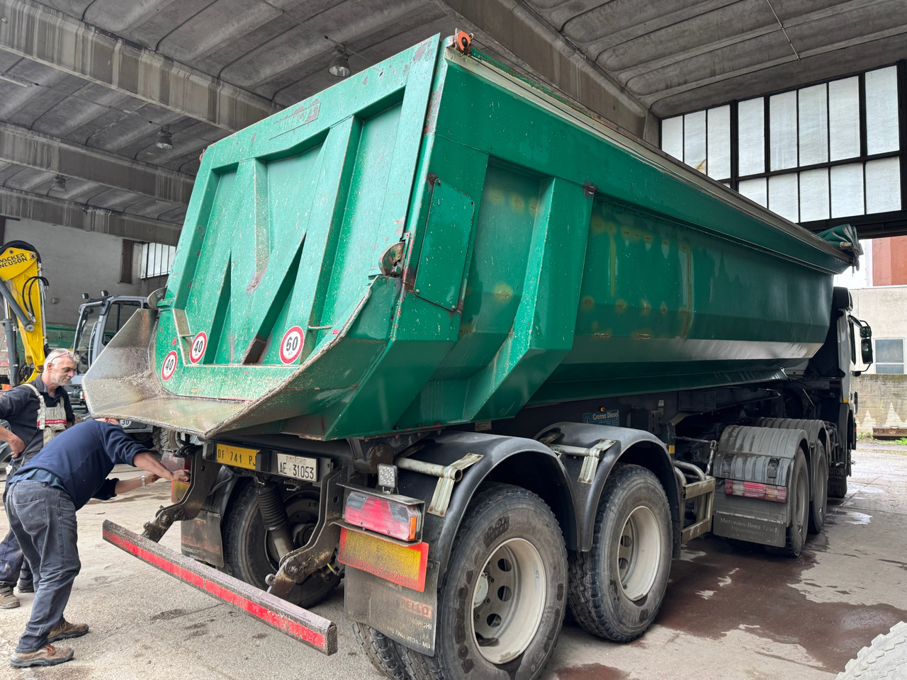 MINERVA Semirimorchio Ribaltabile Mezzo d'Opera - Kiper polprikolica: slika 2 MINERVA Semirimorchio Ribaltabile Mezzo d'Opera - Kiper polprikolica: slika 2