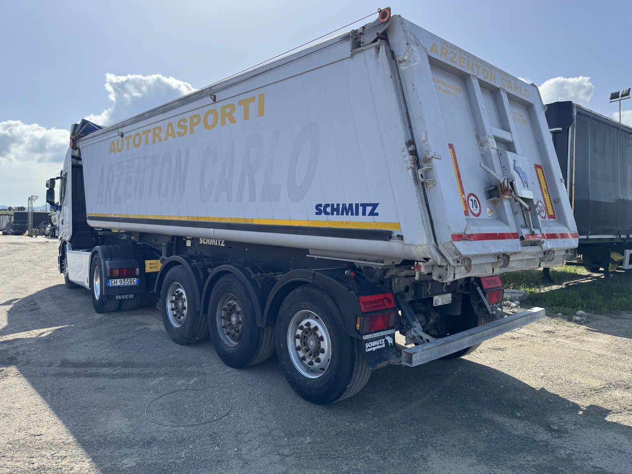 SCHMITZ SR Ribaltabile Post. in Alluminio - Kiper polprikolica: slika 2 SCHMITZ SR Ribaltabile Post. in Alluminio - Kiper polprikolica: slika 2