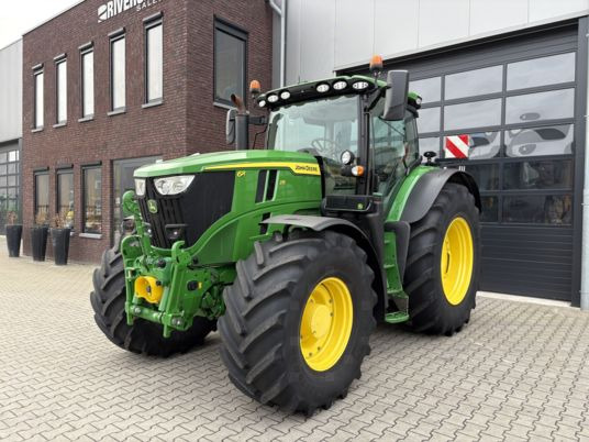 John Deere 6r215 - Traktor: slika 1 John Deere 6r215 - Traktor: slika 1