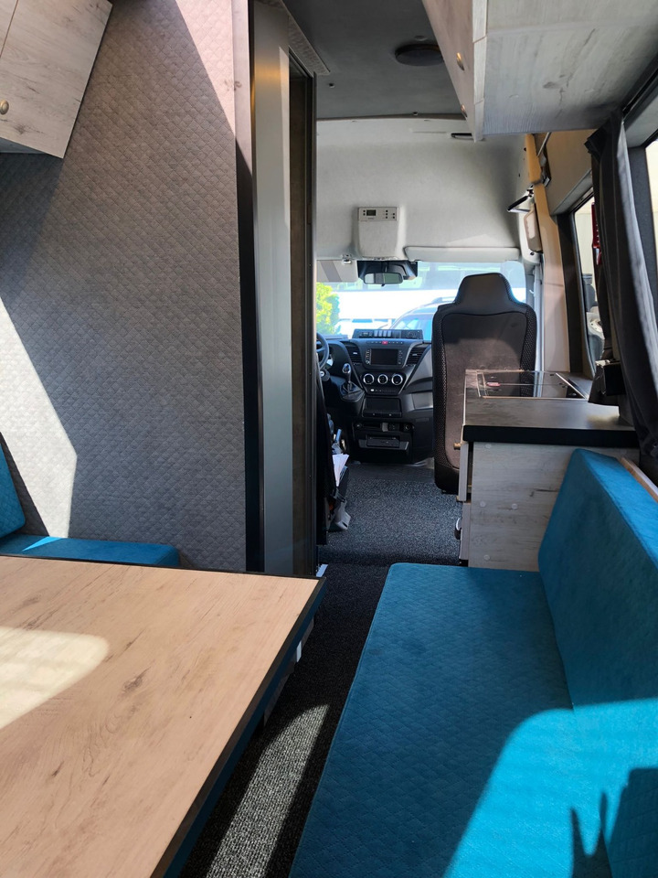 Integriran avtodom IVECO DAILY FORVEDA: slika 37