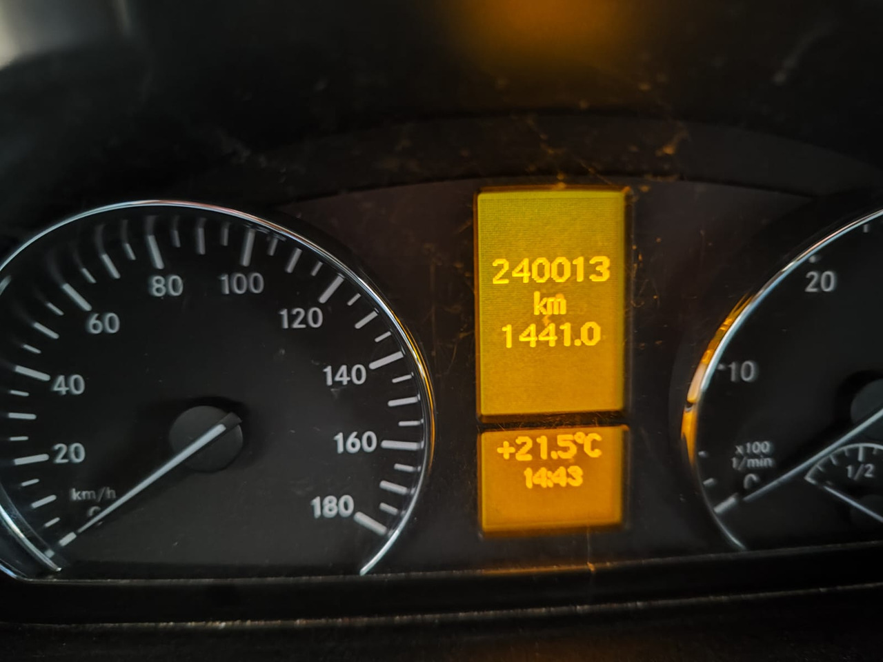 MERCEDES-BENZ SPRINTER 519 - Minibus, Potniški kombi: slika 4 MERCEDES-BENZ SPRINTER 519 - Minibus, Potniški kombi: slika 4