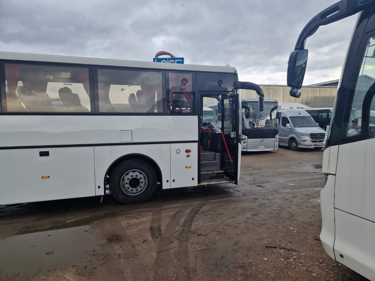 VOLVO B12B VEST HORISONT - Potovalni avtobus: slika 5 VOLVO B12B VEST HORISONT - Potovalni avtobus: slika 5