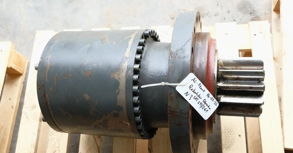 Reduktor obrotu R906,R916,R922,R926,R950 LH 30 SAT 215/251 do koparki liebherr A314,A316 ,R313,R317 R 900,R902 - Rezervni deli: slika 1 Reduktor obrotu R906,R916,R922,R926,R950 LH 30 SAT 215/251 do koparki liebherr A314,A316 ,R313,R317 R 900,R902 - Rezervni deli: slika 1