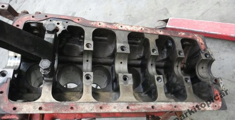 SILNIK PERKINS 6 CYLI KRATER BLOK DÓŁ SILNIKA - Motor za Tovornjak: slika 1 SILNIK PERKINS 6 CYLI KRATER BLOK DÓŁ SILNIKA - Motor za Tovornjak: slika 1