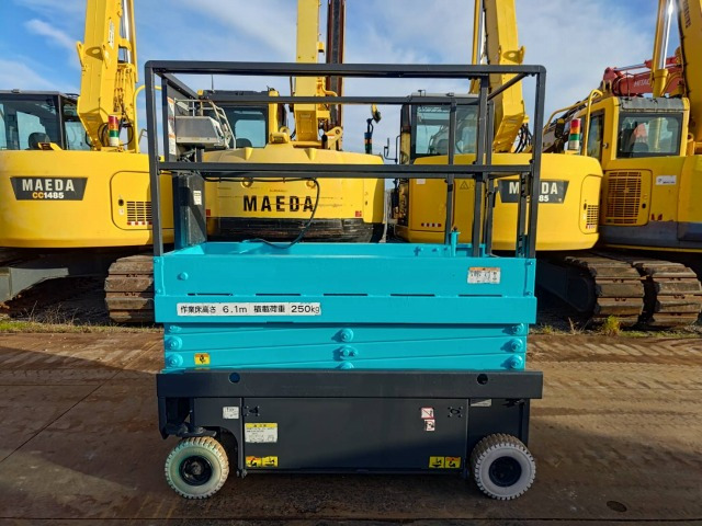 AIRMAN ENTL061 - Škarjasta dvižna ploščad: slika 2 AIRMAN ENTL061 - Škarjasta dvižna ploščad: slika 2