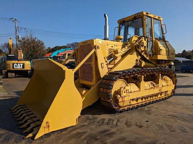 KOMATSU D75S-5 - Nakladalec goseničar: slika 1 KOMATSU D75S-5 - Nakladalec goseničar: slika 1