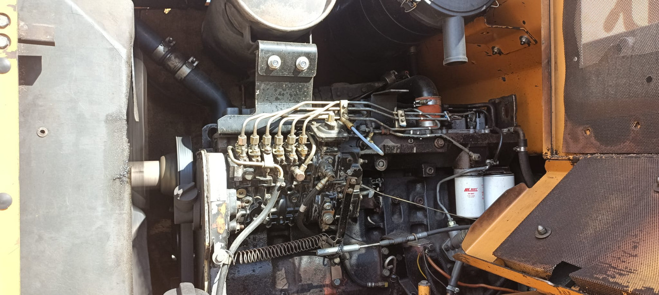 CASAE 812C - Kolesni nakladalec: slika 4 CASAE 812C - Kolesni nakladalec: slika 4