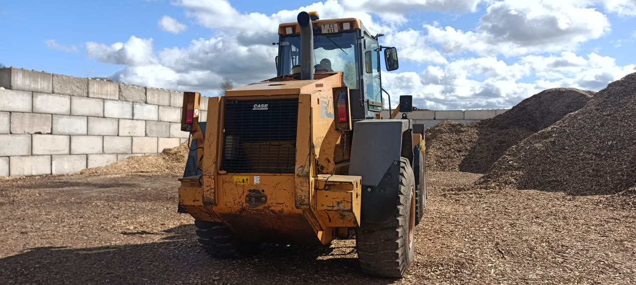 CASAE 812C - Kolesni nakladalec: slika 5 CASAE 812C - Kolesni nakladalec: slika 5