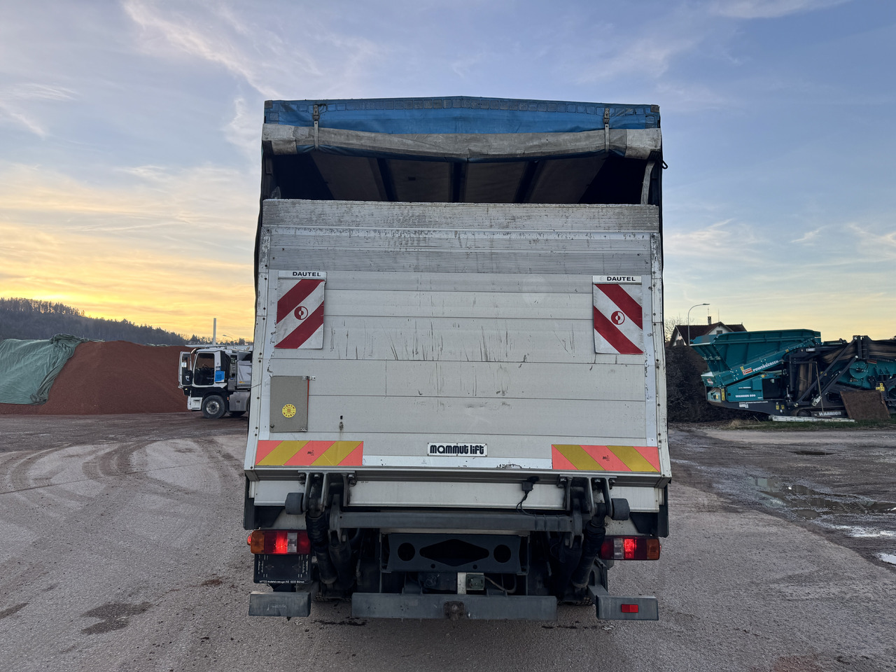 MERCEDES-BENZ Atego 818 - Tovornjak s ponjavo: slika 4 MERCEDES-BENZ Atego 818 - Tovornjak s ponjavo: slika 4