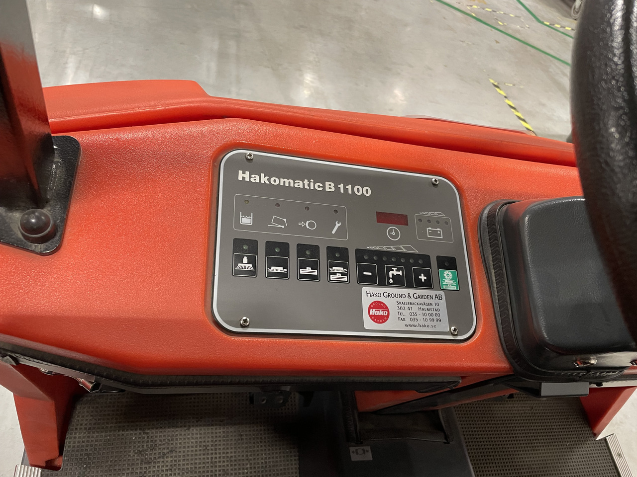 Hako Hakomatic B 1100 - Industrijski pometalni stroj: slika 5 Hako Hakomatic B 1100 - Industrijski pometalni stroj: slika 5