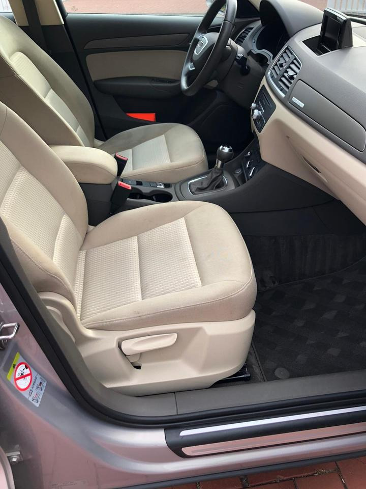 Audi Q3 TFSI + quattro + Autom. + ANK. + TÜV - Avtomobil: slika 4 Audi Q3 TFSI + quattro + Autom. + ANK. + TÜV - Avtomobil: slika 4