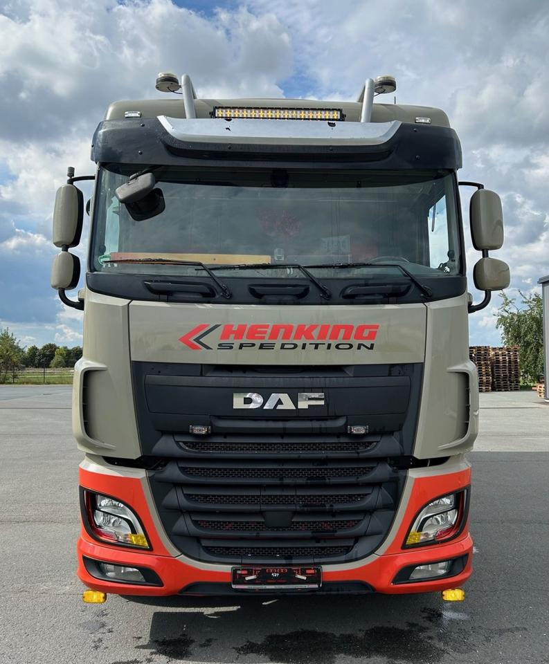 DAF XF 460 FAN + PALFINGER + 16mtr + Lenkachse + EURO 6 - Tovornjak s ponjavo, Tovornjak z dvigalom: slika 2 DAF XF 460 FAN + PALFINGER + 16mtr + Lenkachse + EURO 6 - Tovornjak s ponjavo, Tovornjak z dvigalom: slika 2