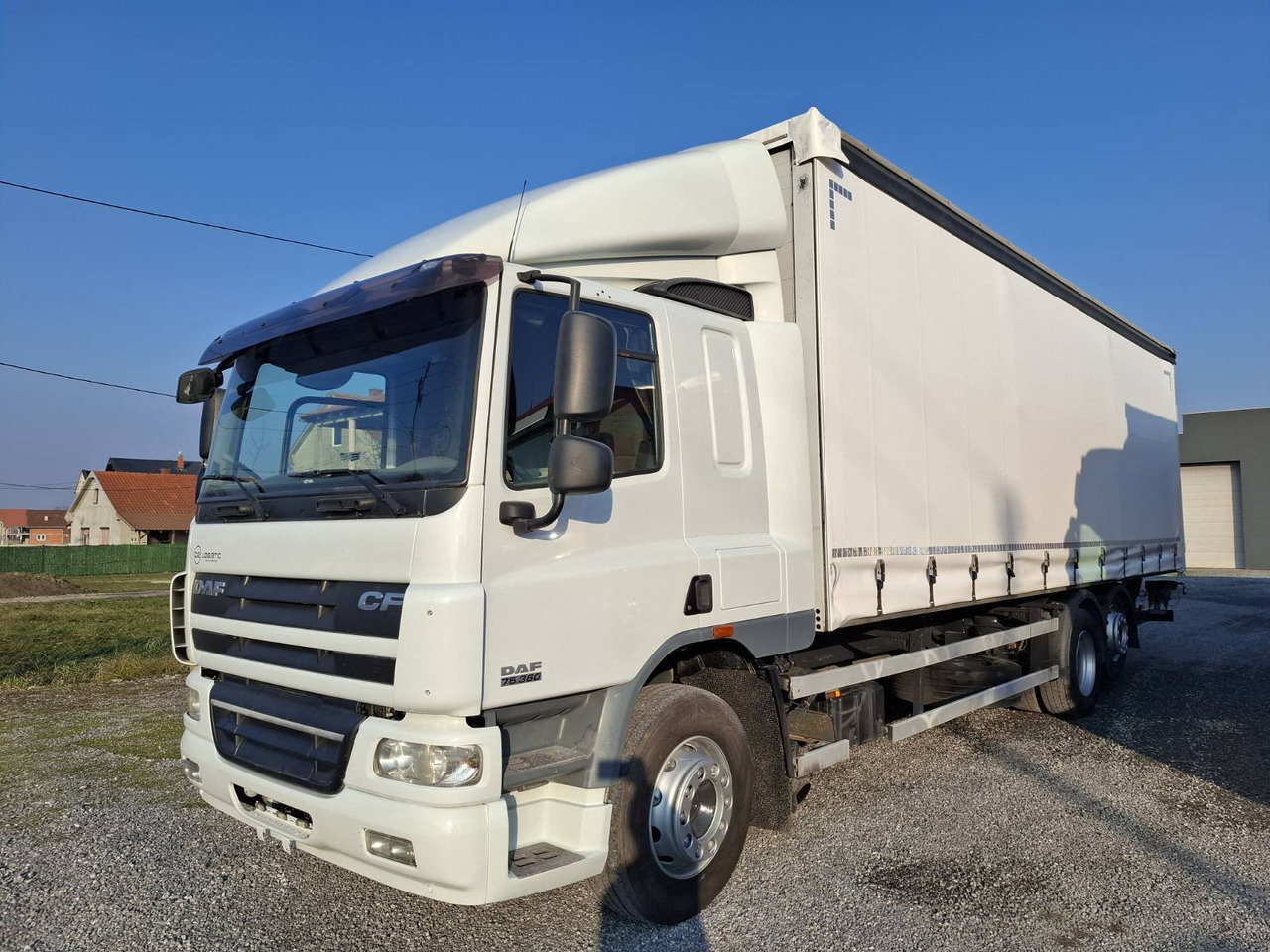 DAF CF 75.360 8,5m - Tovornjak s ponjavo: slika 4 DAF CF 75.360 8,5m - Tovornjak s ponjavo: slika 4